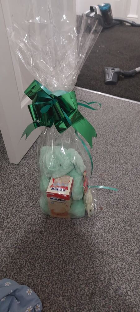 Hand-tied hamper 65